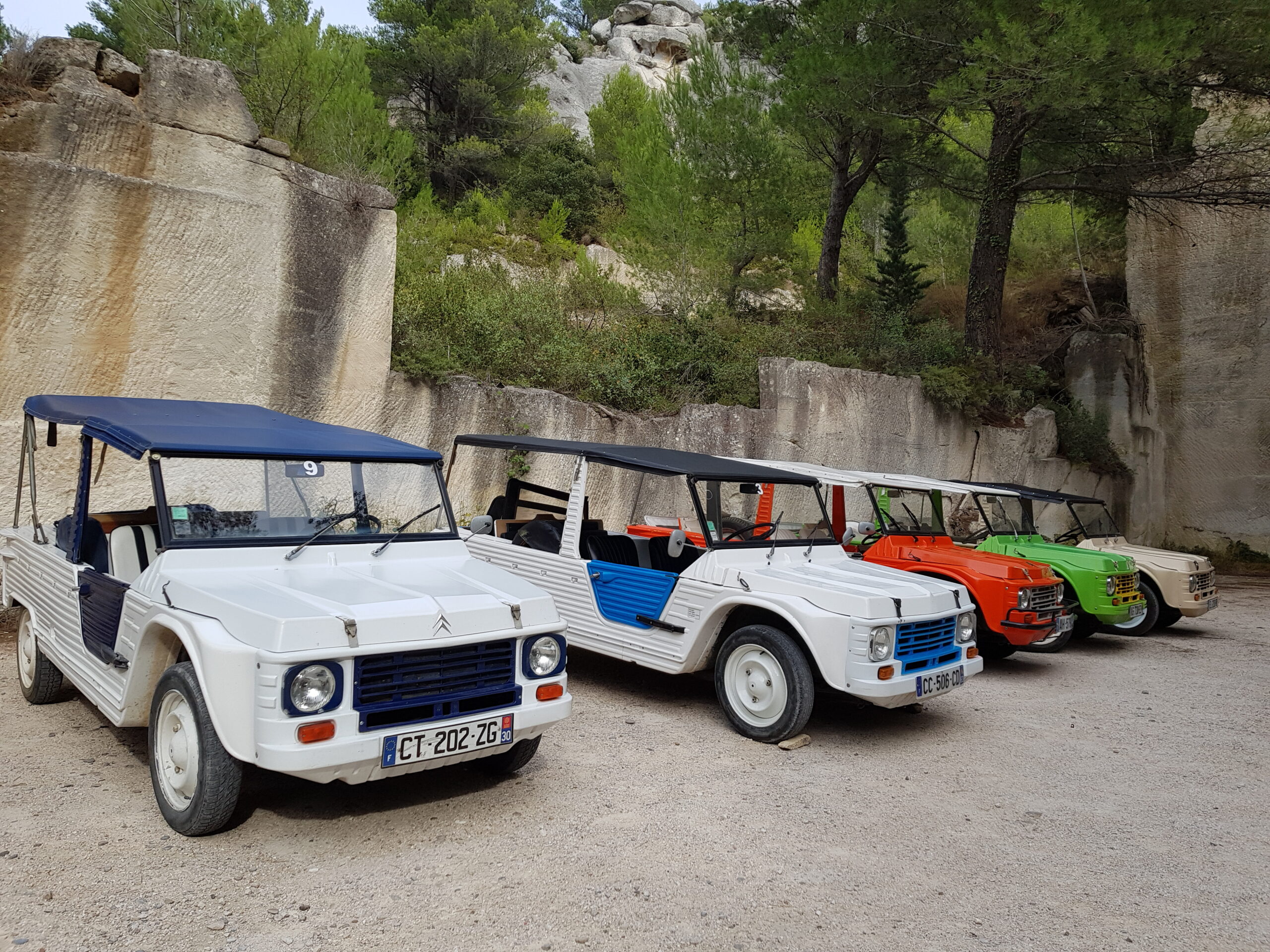 Rallye Méhari au Beaux de Provence